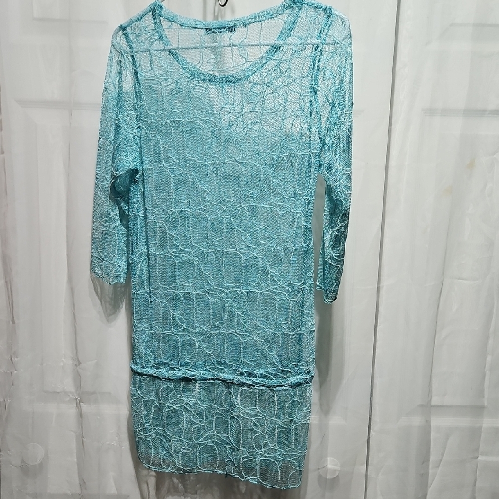Elegant Blue Lace Top - Picture 2 of 2